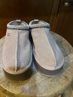 UGG Women's Slip-On Suede Clogs in Light Taupe